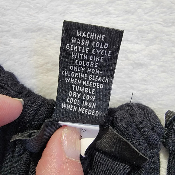 INC International Concepts Black Knit Halter Fuschia 3D Embroidered Ribcage M - Picture 8 of 10